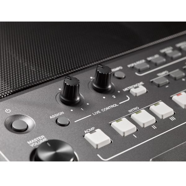 Yamaha PSR S670 Portable Workstation