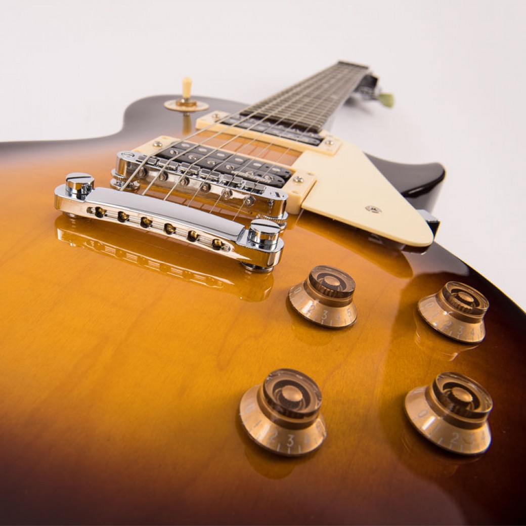 Vintage V100NB Reissued Electric Guitar Unbound Tobacco Burst