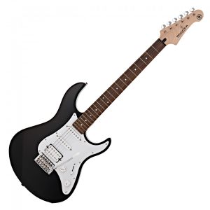 Yamaha Pacifica 012 Black