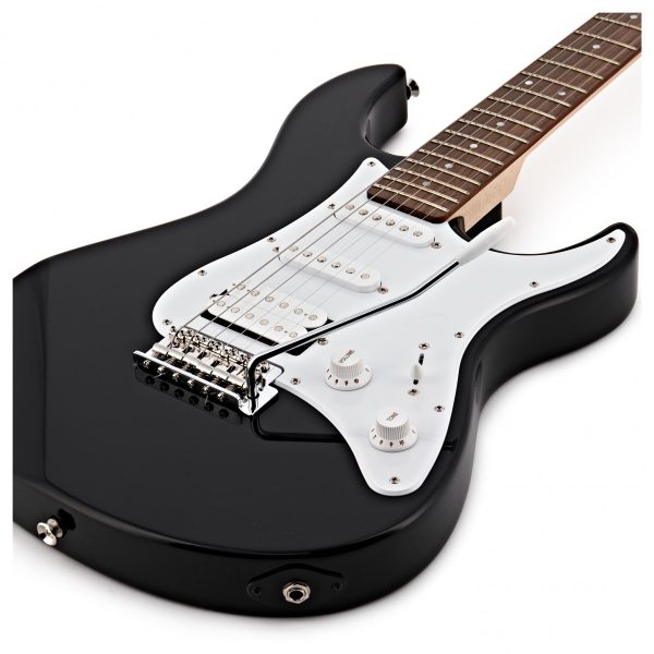 Yamaha Pacifica 012 Black